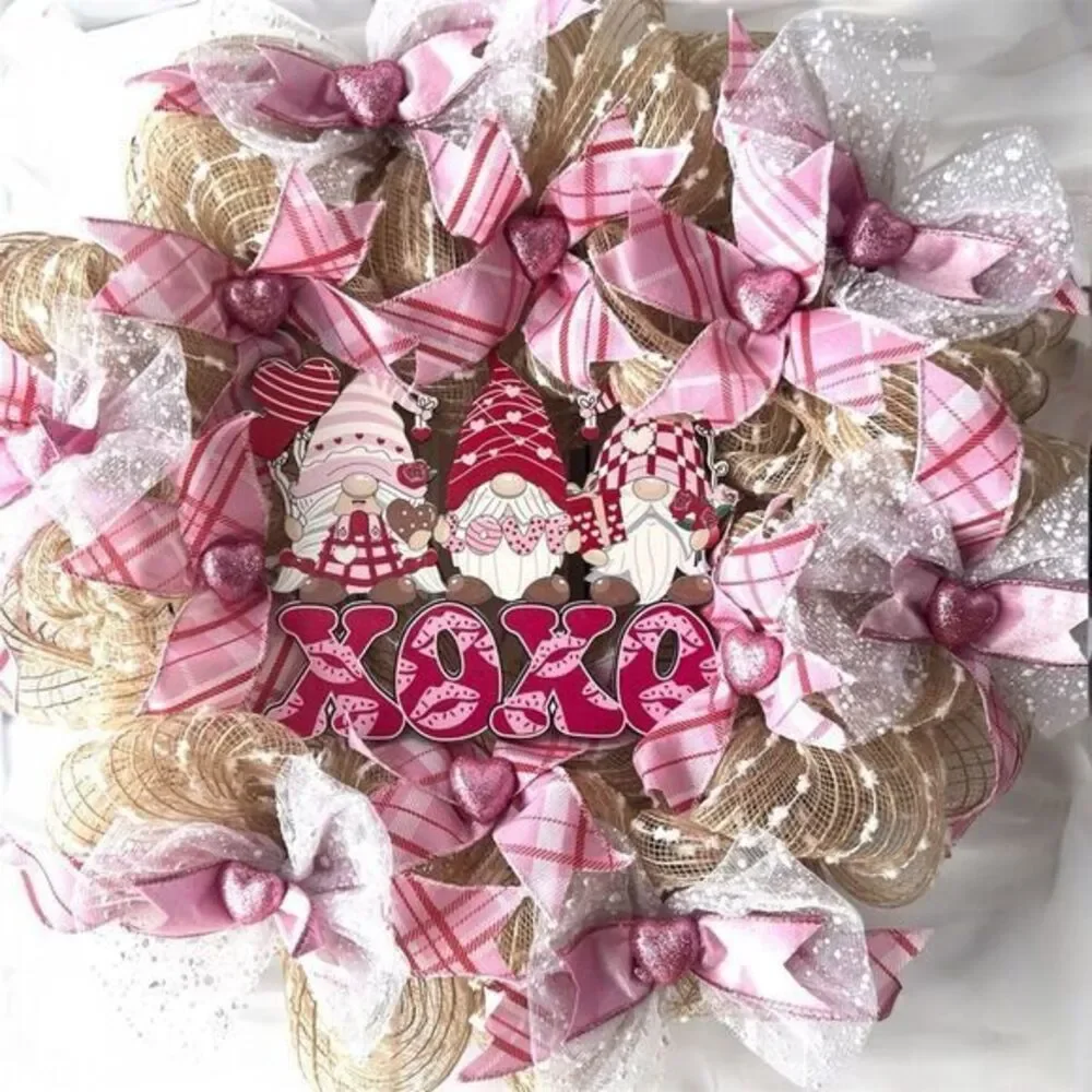 Gnome sweetheart Beautiful Valentine’s Day wreath hand made deco mesh wreath